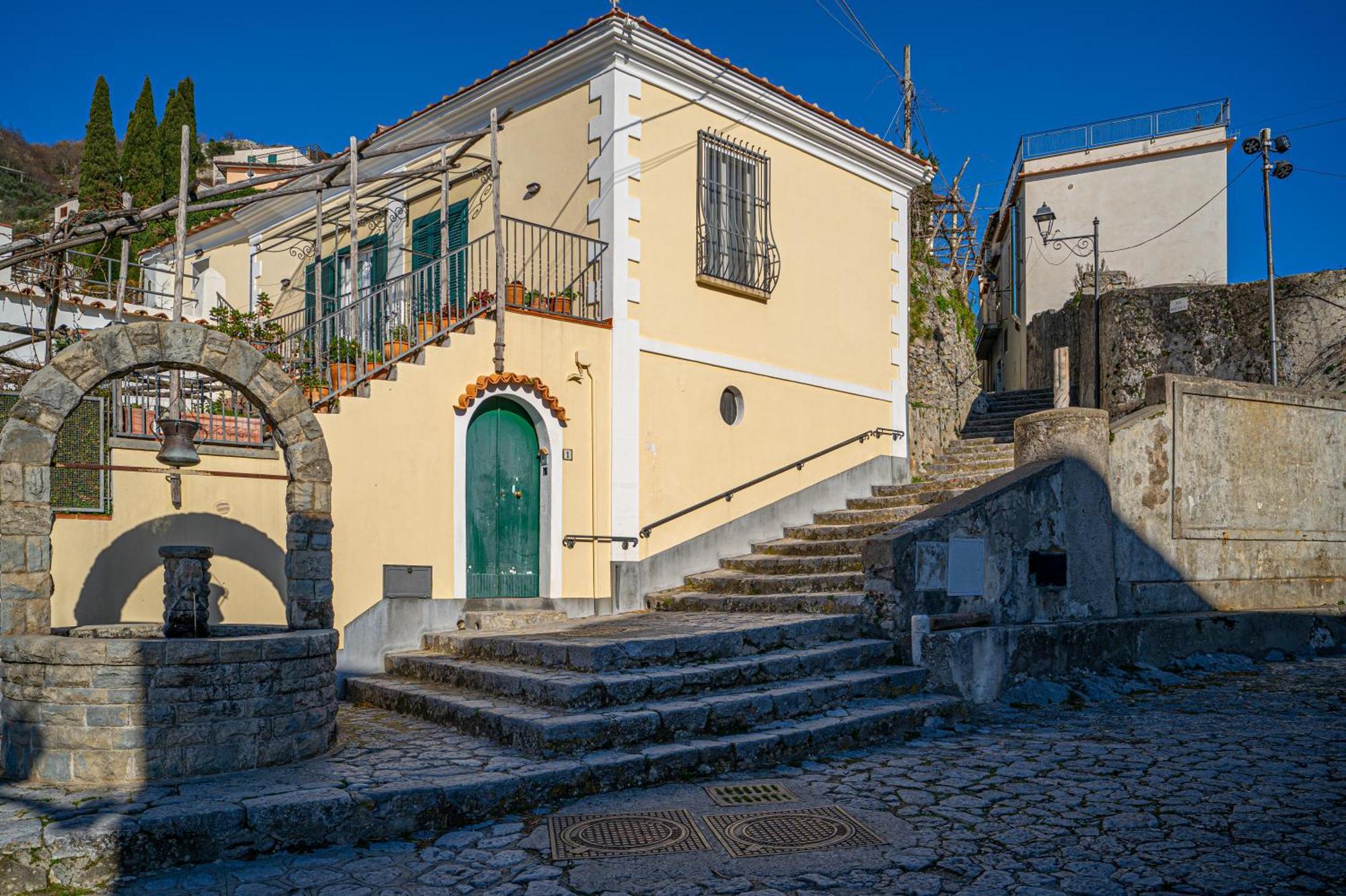 Minuta Skyline Apartment Pontone Exterior foto