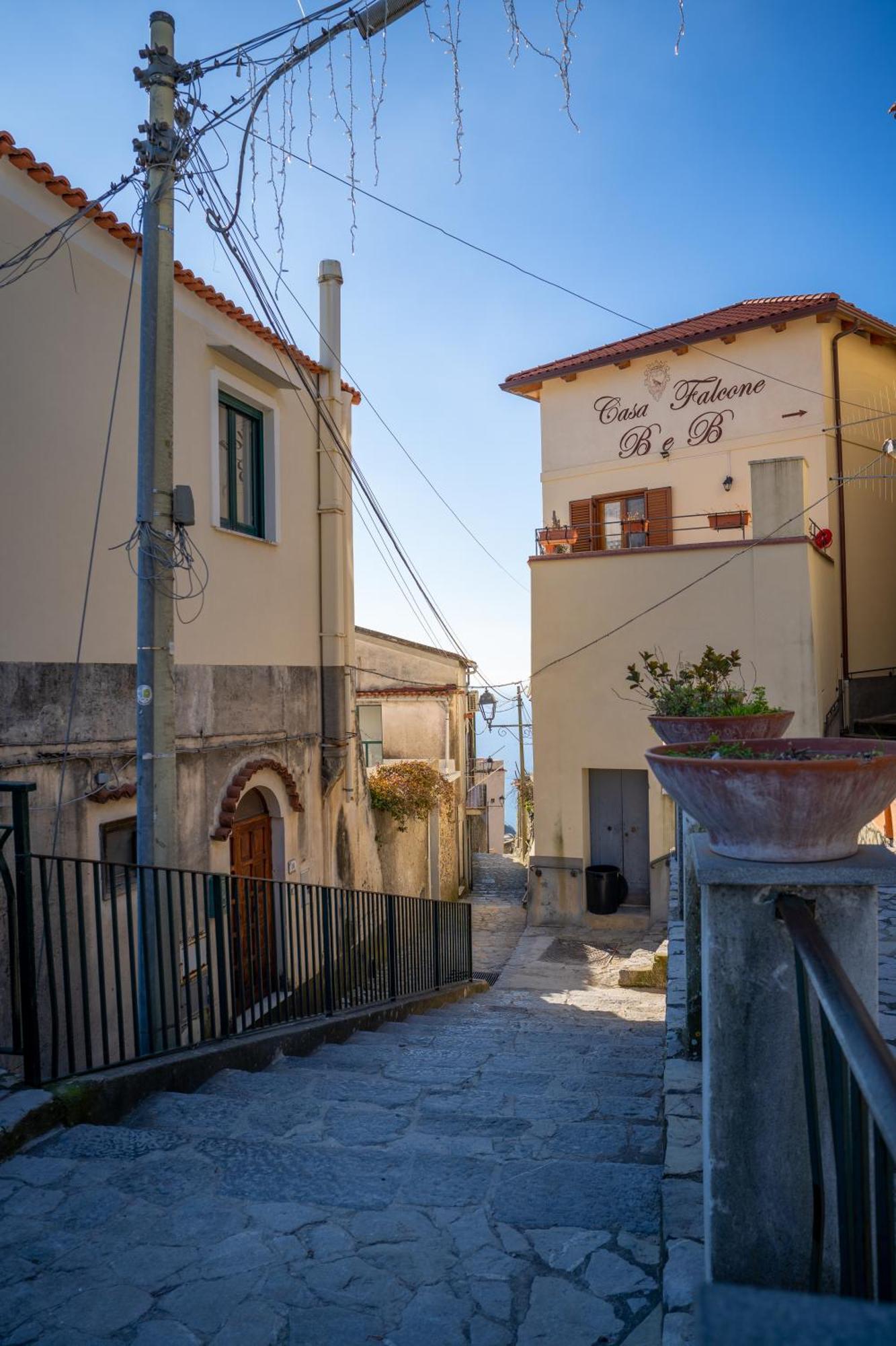 Minuta Skyline Apartment Pontone Exterior foto